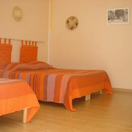 Couette-café La Charmille Brives-Charensac